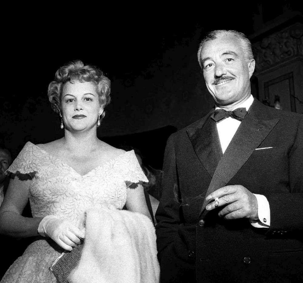 Vittorio De Sica - La vita va in scena